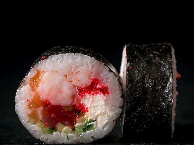 Футомакi Мiх