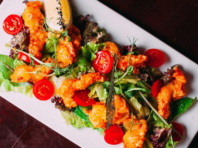 Хвости тигрових креветок у темпурі