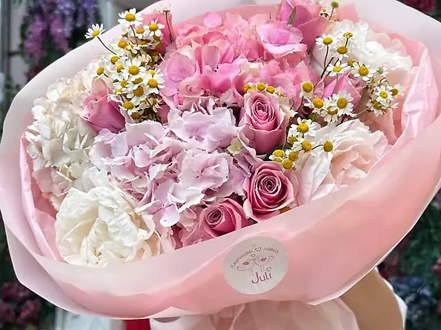 Рожевий мікс букет