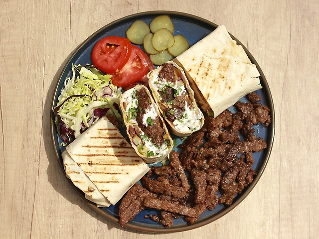 З телятиною