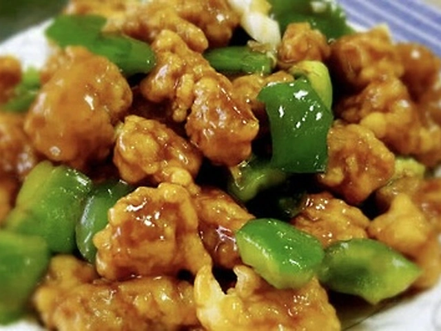 Хрустка свинина в соєвому соусі