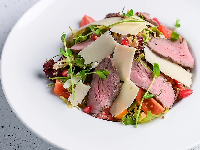 Салат з Ростбіфом