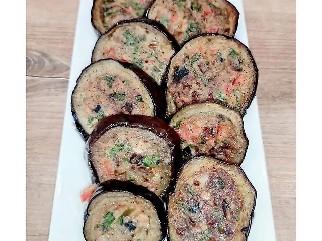 Баклажан з овочами