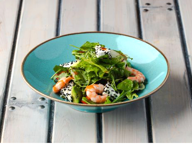 Салат з креветками