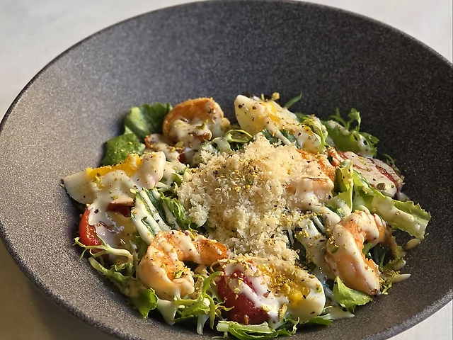 Салат з креветкою