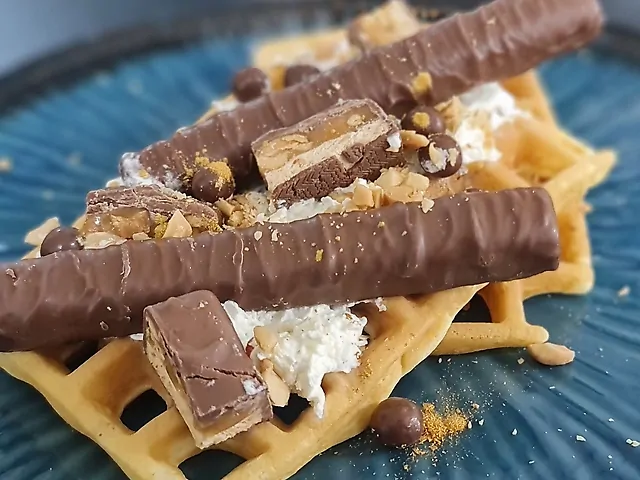 Три шоколада