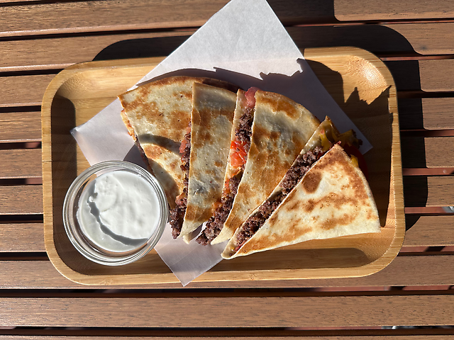 Кесадилья з телятиною 2.0.