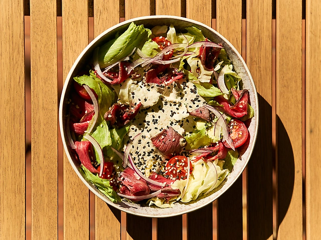 Салат з ростбіфом і Тонато Ранч