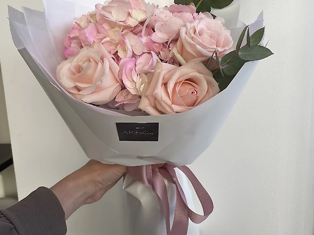 Букет в рожевих відтінках