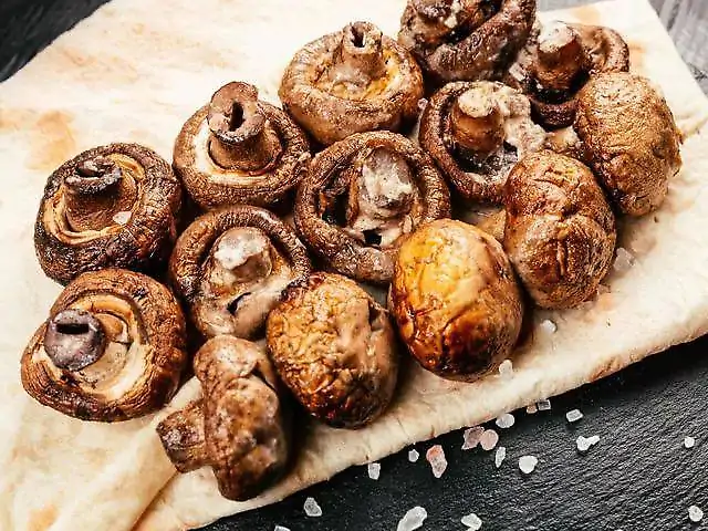 Печериці на мангалі