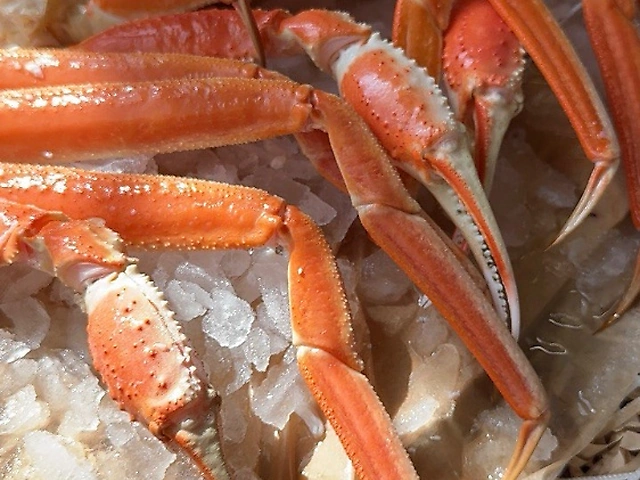 Клешні краба 4,53 кг ящик