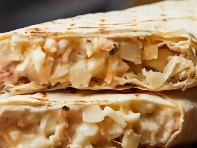 Шаурма Сулугуні