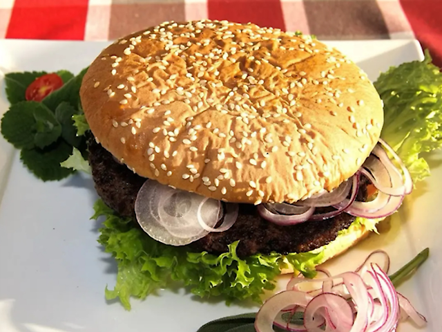 Мега Бургер