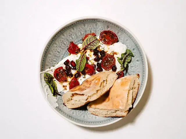 Лабне із заатаром