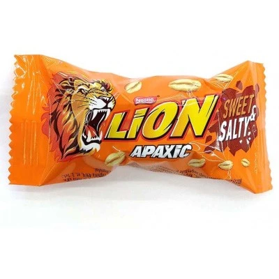 Цукерки шоколадні з арахісом Lion