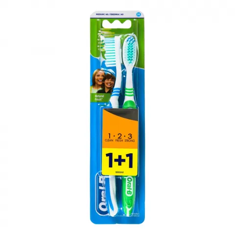 Зуб. щітка ORAL B 3_Effect Природна Свіжість 40 сер. 2 шт.